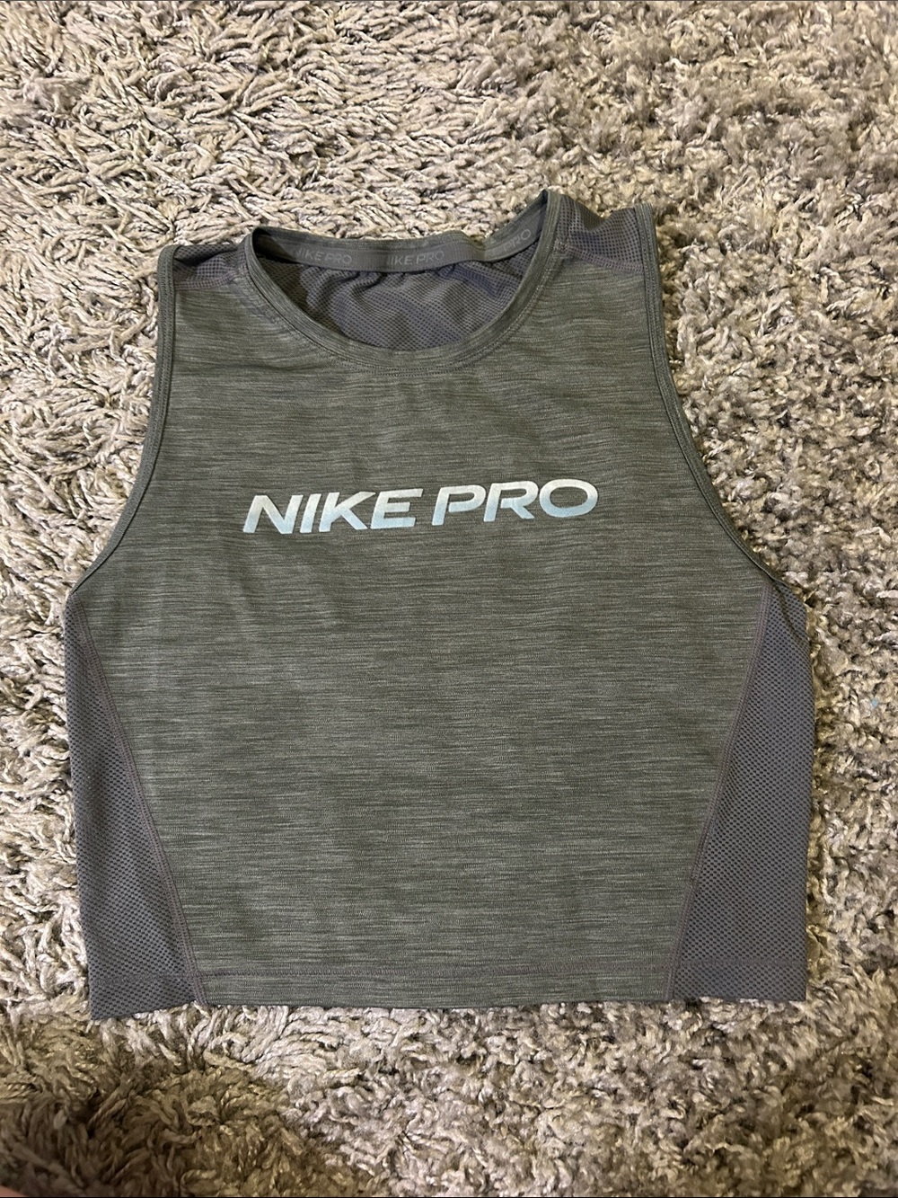 Nike Pro Women’s Gray Mesh Back Cropped Athletic Top
